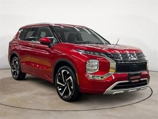 Mitsubishi 2023 Outlander