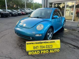 Volkswagen 2004 New Beetle