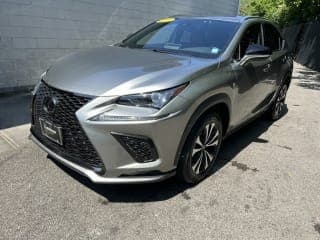 Lexus 2021 NX 300