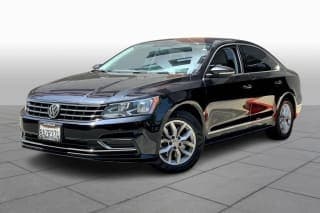 Volkswagen 2017 Passat