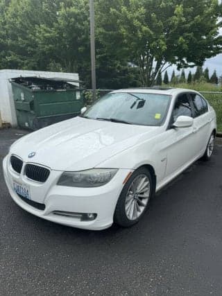 BMW 2011 3 Series