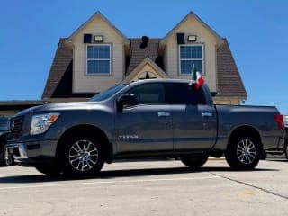 Nissan 2021 Titan