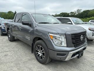 Nissan 2021 Titan