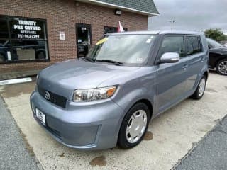 Scion 2010 xB