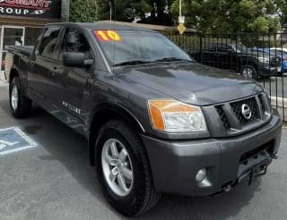 Nissan 2010 Titan