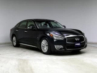 Infiniti 2016 Q70L