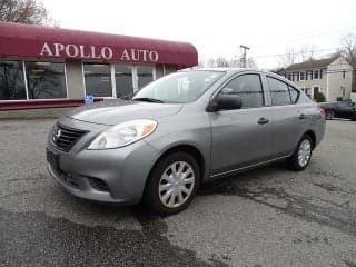 Nissan 2012 Versa