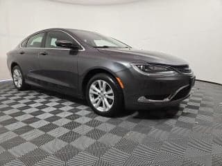 Chrysler 2016 200