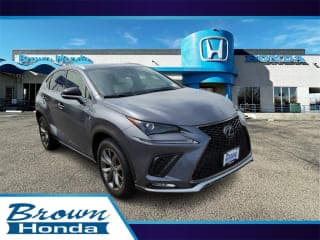 Lexus 2021 NX 300