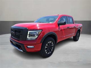 Nissan 2021 Titan