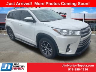 Toyota 2017 Highlander