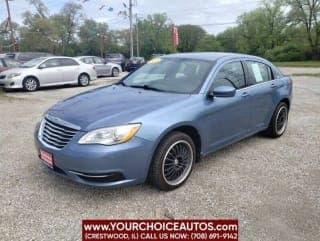 Chrysler 2011 200