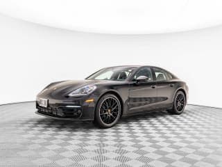 Porsche 2023 Panamera