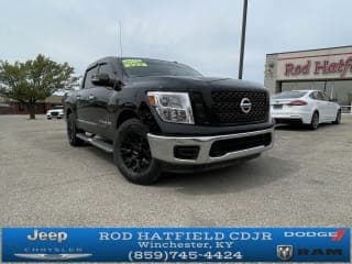 Nissan 2019 Titan