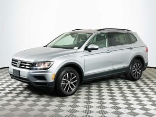 Volkswagen 2021 Tiguan