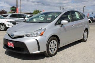 Toyota 2017 Prius v