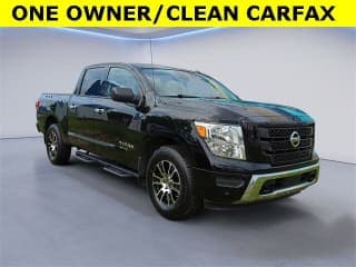 Nissan 2021 Titan