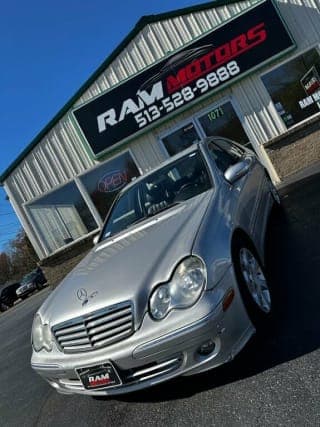 Mercedes-Benz 2005 C-Class