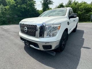 Nissan 2017 Titan