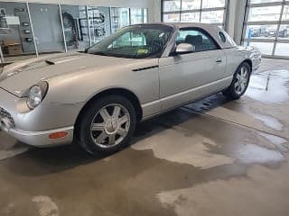 Ford 2004 Thunderbird