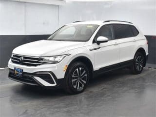 Volkswagen 2023 Tiguan