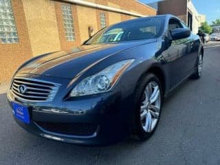 Infiniti 2010 G37