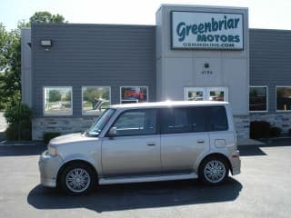 Scion 2006 xB