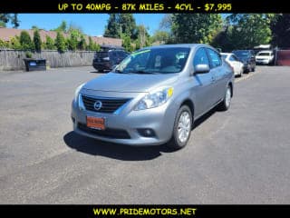 Nissan 2013 Versa