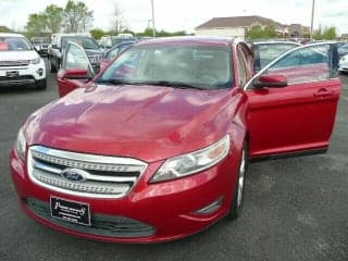 Ford 2010 Taurus