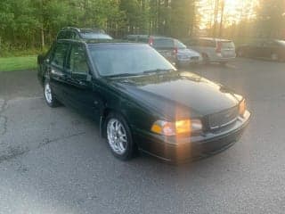 Volvo 2000 S70