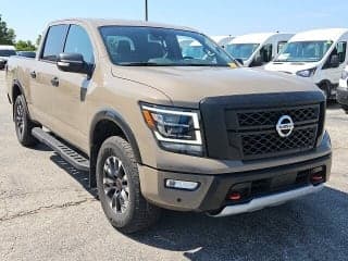 Nissan 2023 Titan