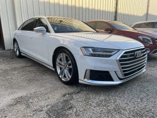 Audi 2020 S8