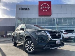 Nissan 2024 Pathfinder