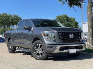 Nissan 2022 Titan