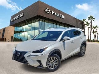 Lexus 2018 NX 300