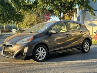 Toyota 2017 Prius c