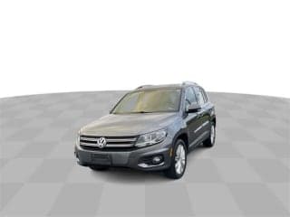 Volkswagen 2015 Tiguan