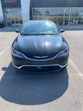 Chrysler 2016 200