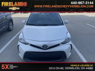 Toyota 2016 Prius v