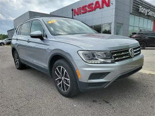 Volkswagen 2021 Tiguan