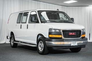 GMC 2022 Savana