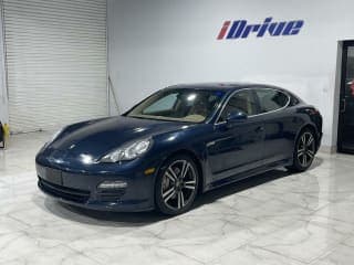 Porsche 2011 Panamera