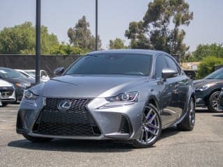 Lexus 2018 IS 300