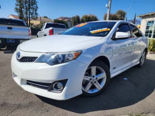 Toyota 2014 Camry Hybrid