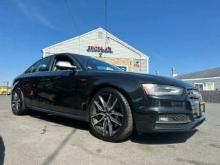 Audi 2013 S4