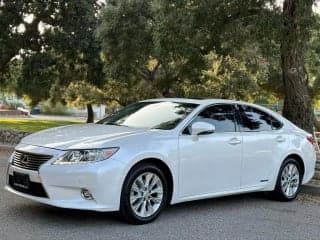 Lexus 2014 ES 300h