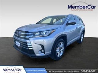 Toyota 2019 Highlander Hybrid