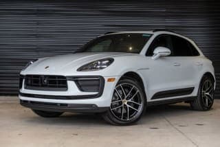 Porsche 2024 Macan