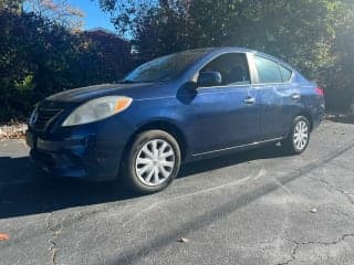 Nissan 2013 Versa