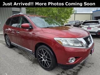 Nissan 2016 Pathfinder